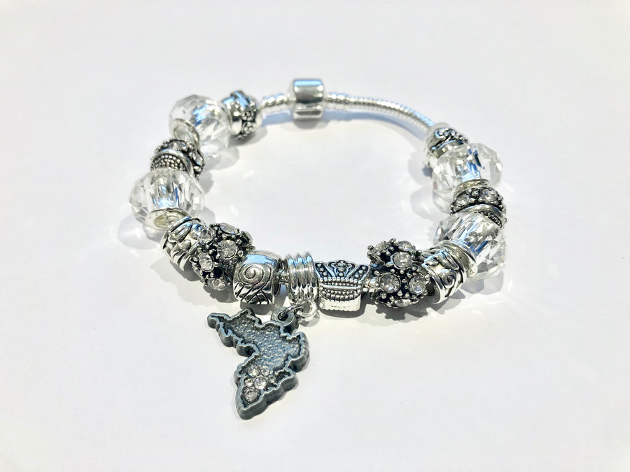 Inish Charm Bead Bracelet featuring Diamanté Achill Island shaped Charm